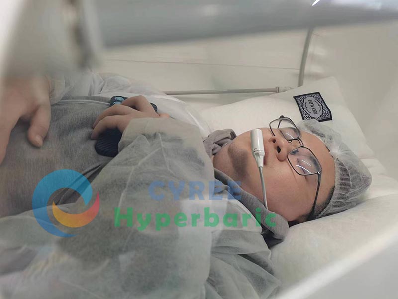 Soft Shell Lying Hyperbaric Oxygen Chamber for Home Use